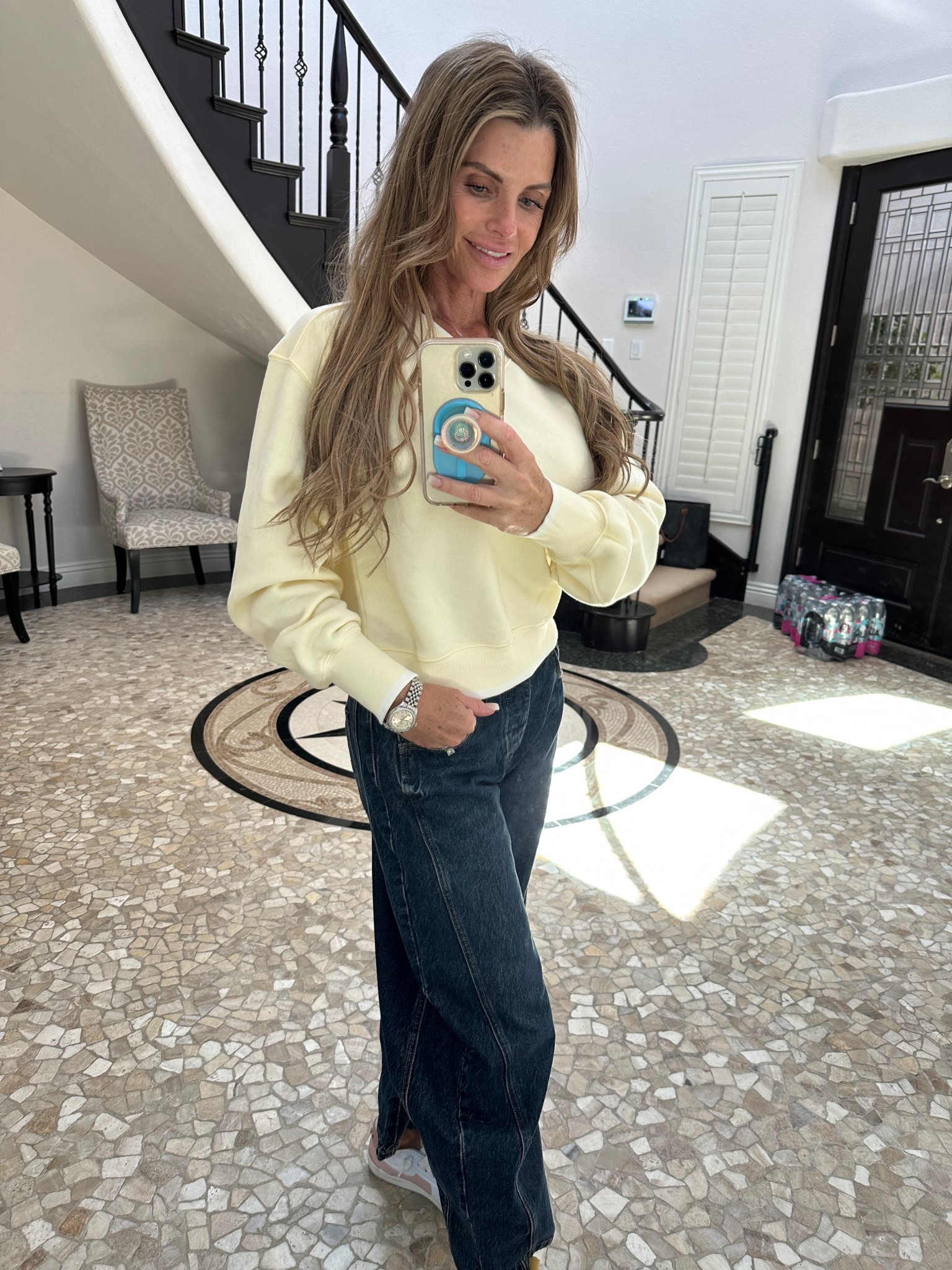 Such a cute crew neck & barrel pants!!💛

#LTKSeasonal #LTKStyleTip #LTKSaleAlert