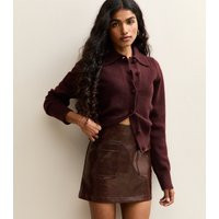 Women's Petite Dark Brown Cracked Faux Leather Mini Skirt New Look | New Look (UK)