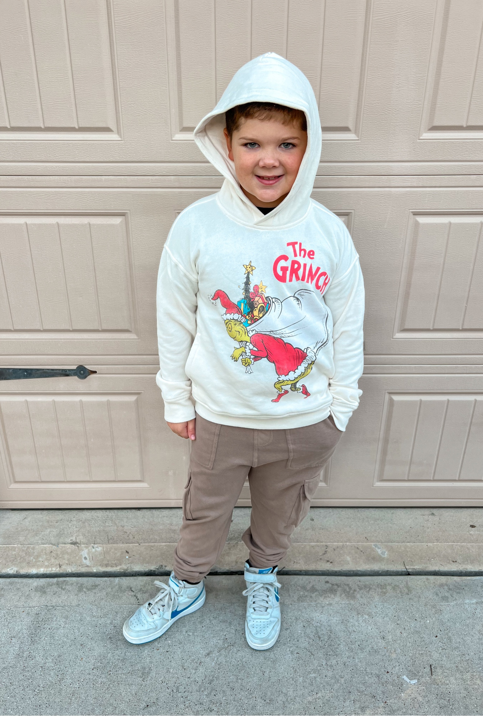 Boys grinch hoodie hot sale