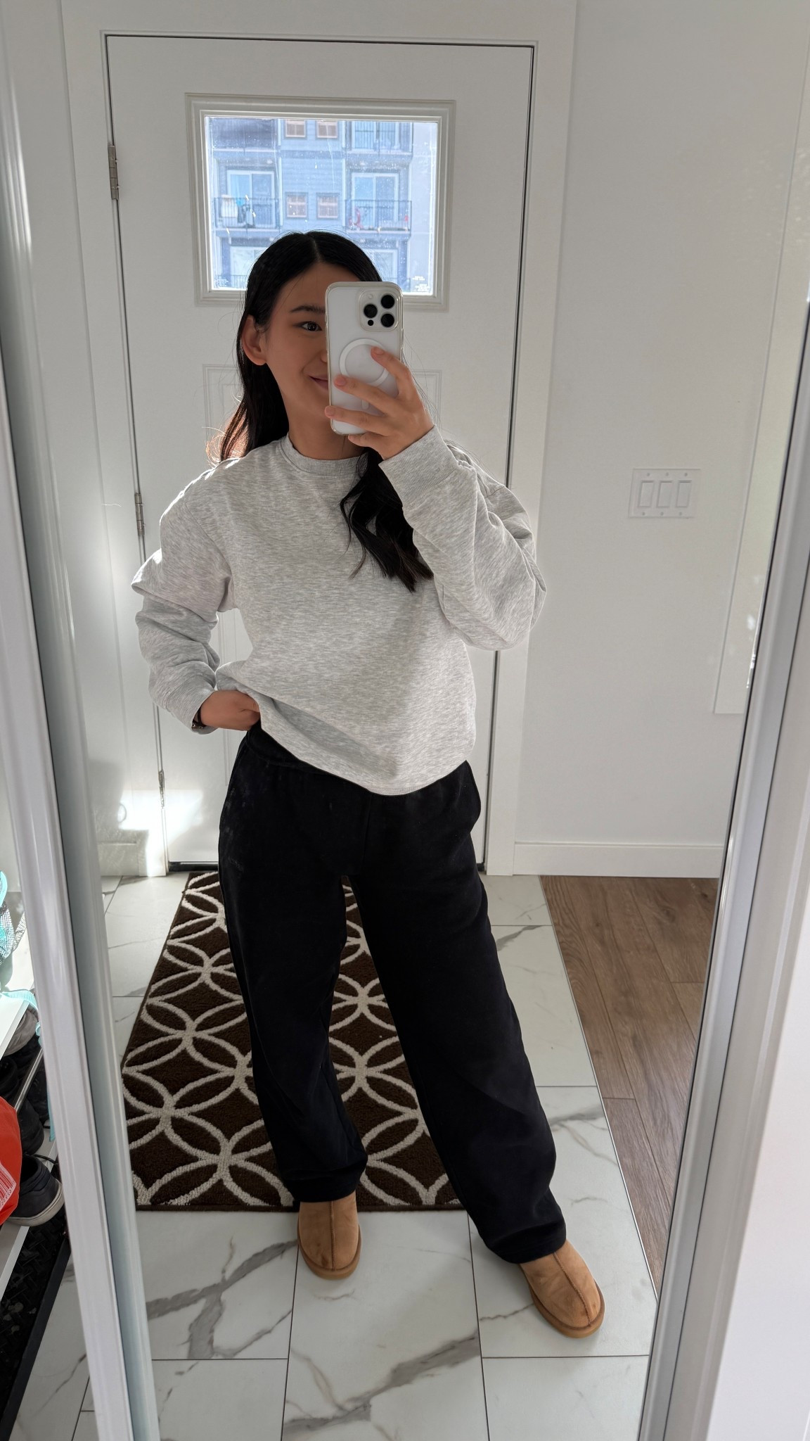 Comfy outfit of the day 

Size small in sweatshirt and pants 

Sweatpant outfit casual outfit comfy winter style


#LTKfitness #LTKcanada #LTKwinter