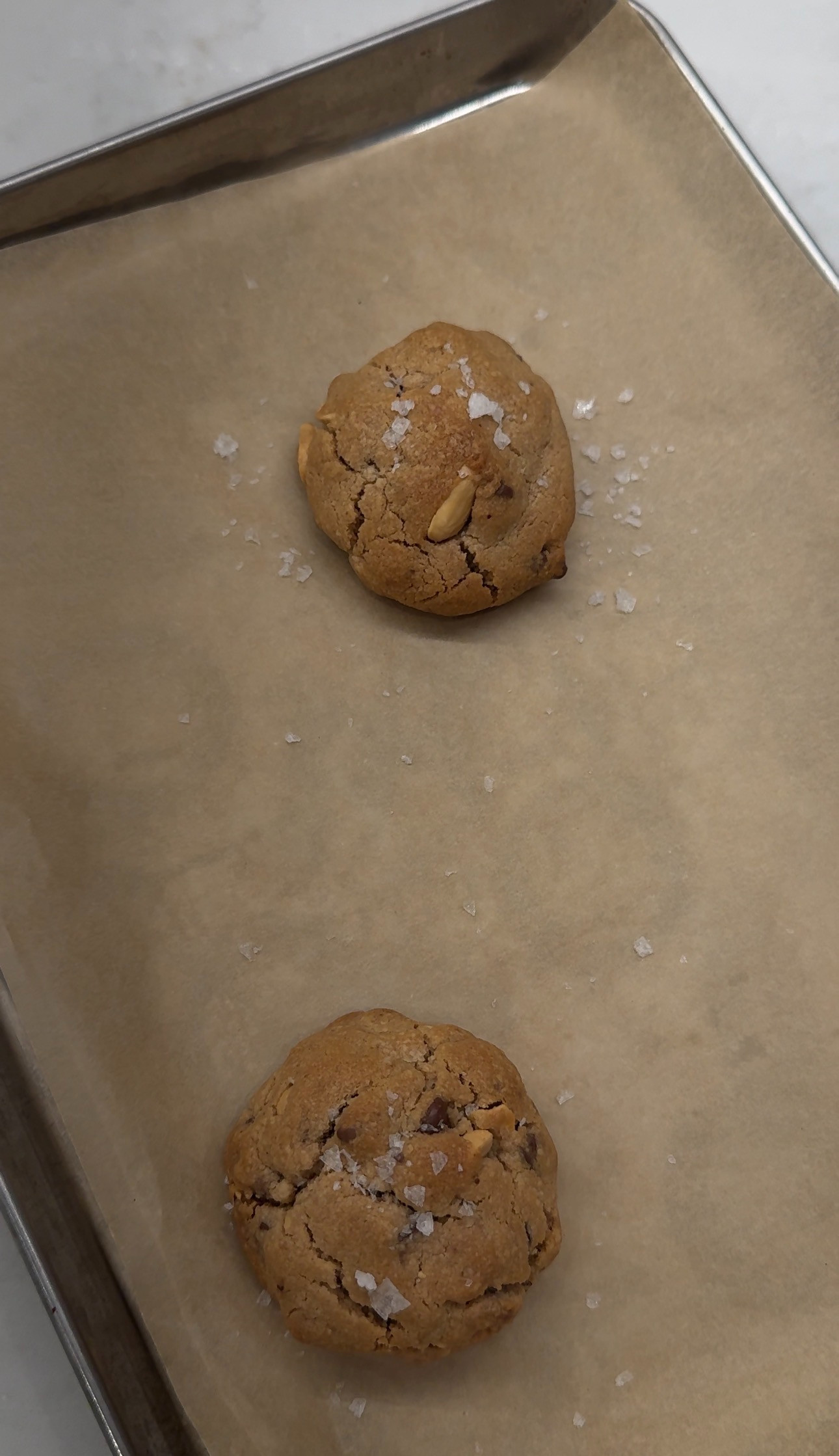 the best chocolate chip cookes !!! 

 #LTKGiftGuide #LTKHoliday #LTKfoodie