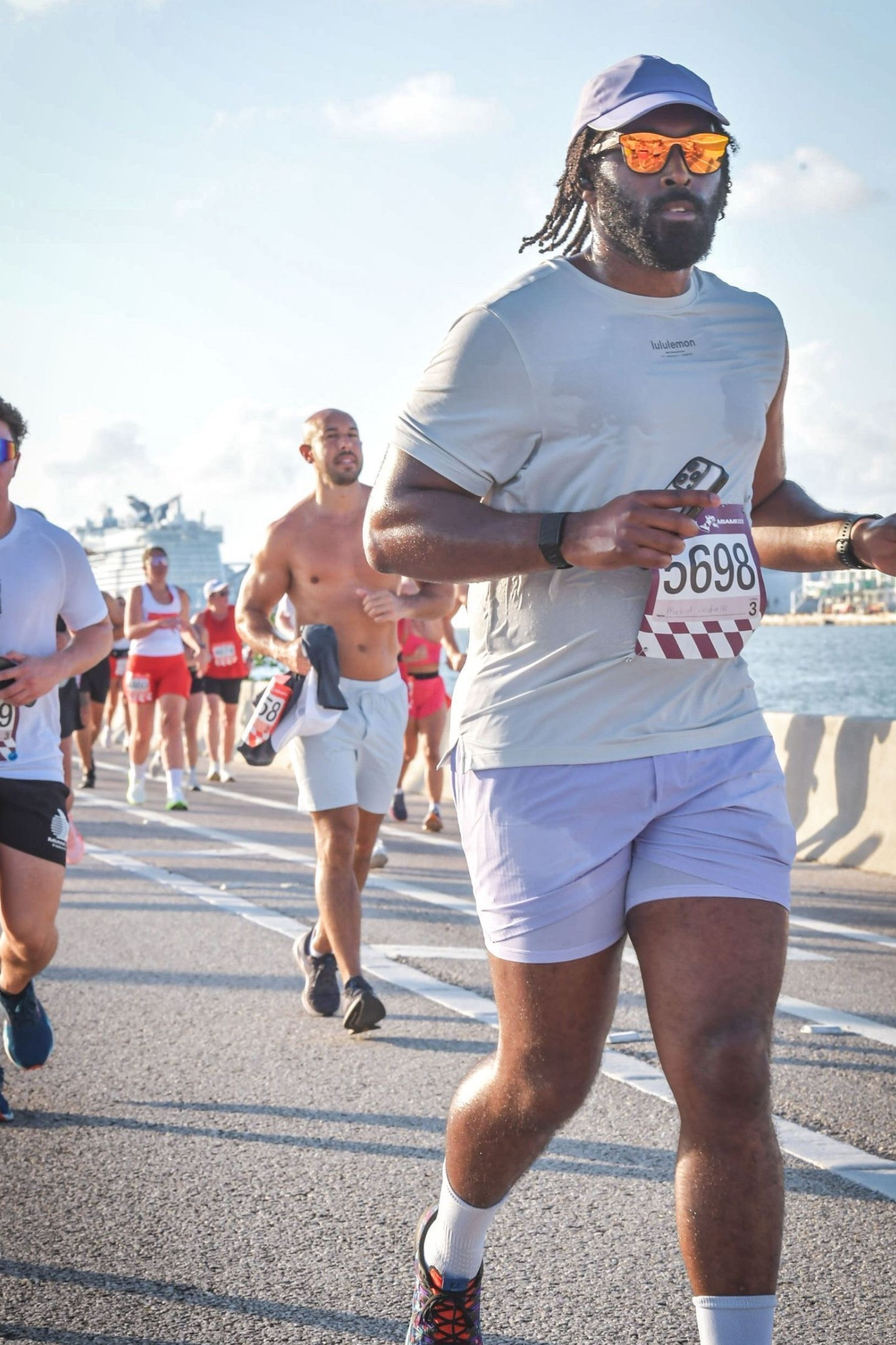 That lululemonnnnn 

#LTKActive #LTKMens