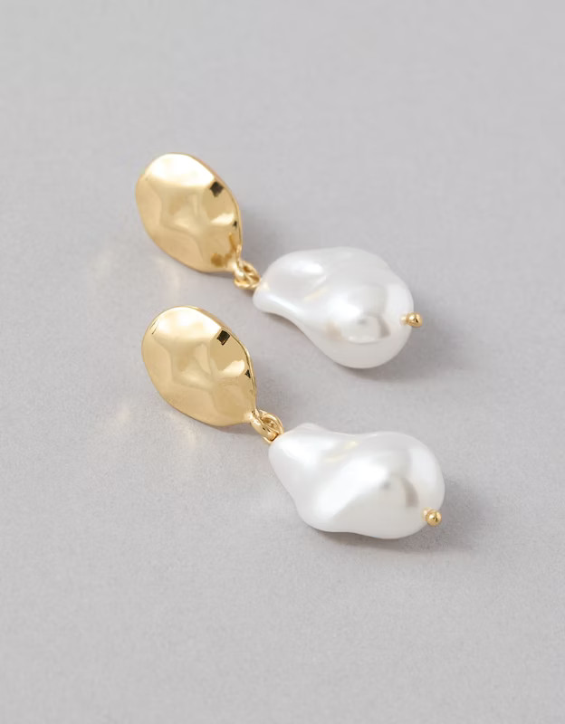 AEO Hammered Pearl Drop Earrings | American Eagle Outfitters (US & CA)