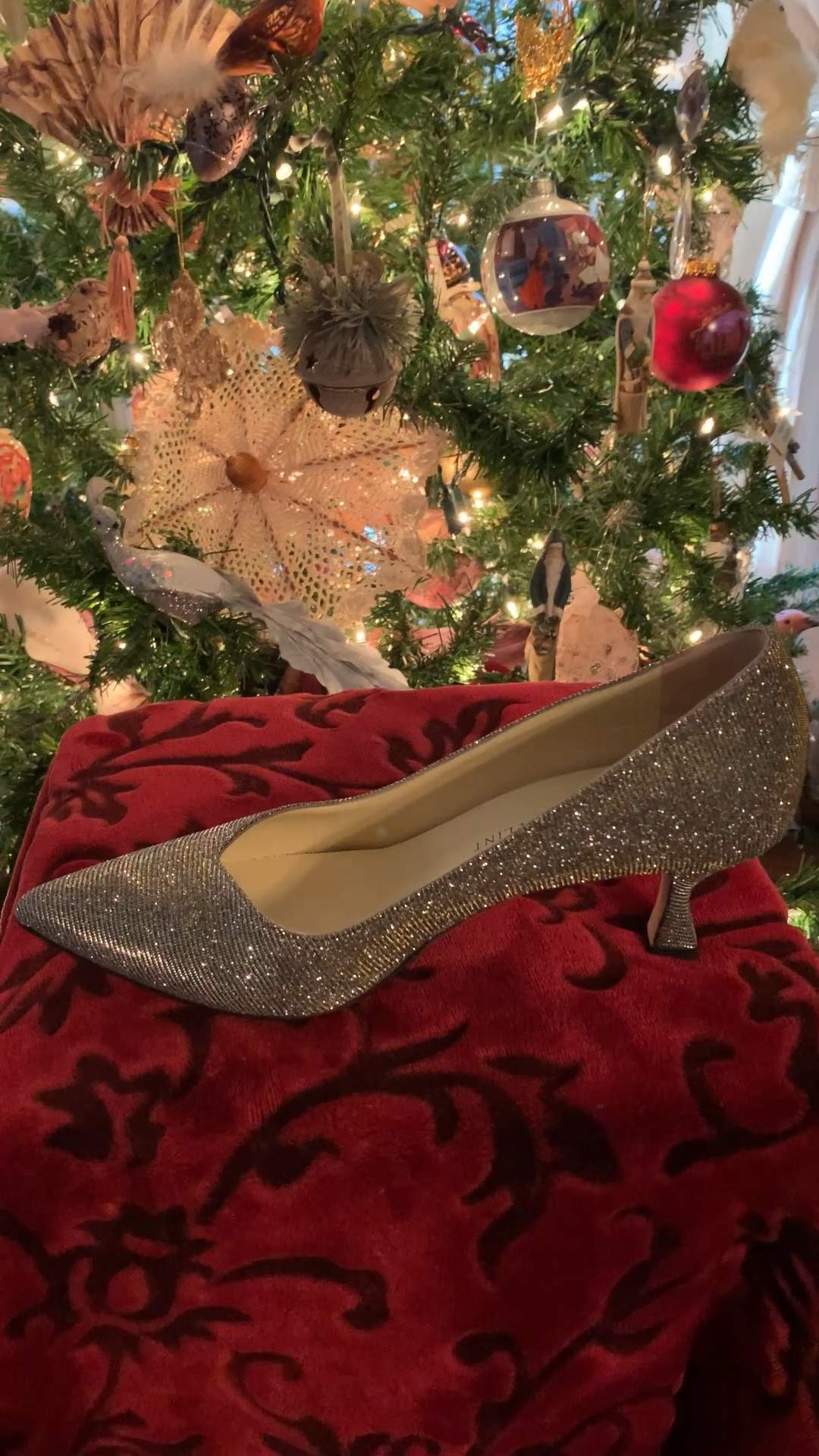 Shine ✨ through the holidays and into 2026 in these Stunning Heels 👠 by Sarah Flint.

This pair of Gunmetal Lame pumps will elevate any outfit for an unforgettable style.
Follow me for more Fashion Inspiration❤️

#ltkshoecrush



#LTKOver40 #LTKGiftGuide #LTKHoliday
