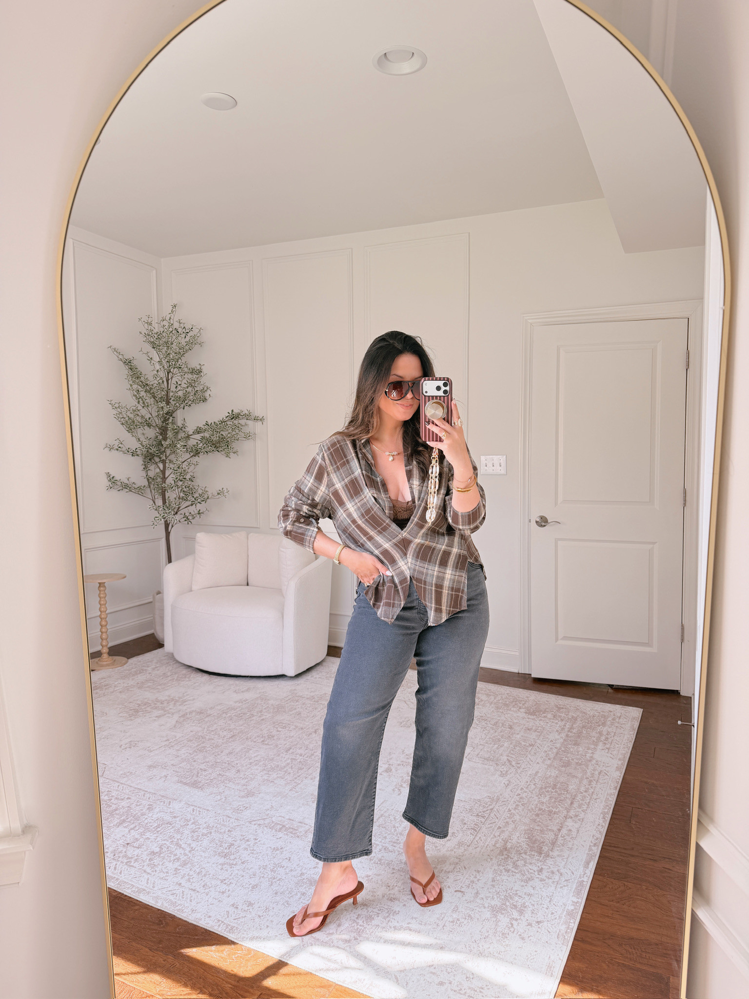 Wearing a large in the top and an XL in the pants 

 #LTKSeasonal #LTKMidsize