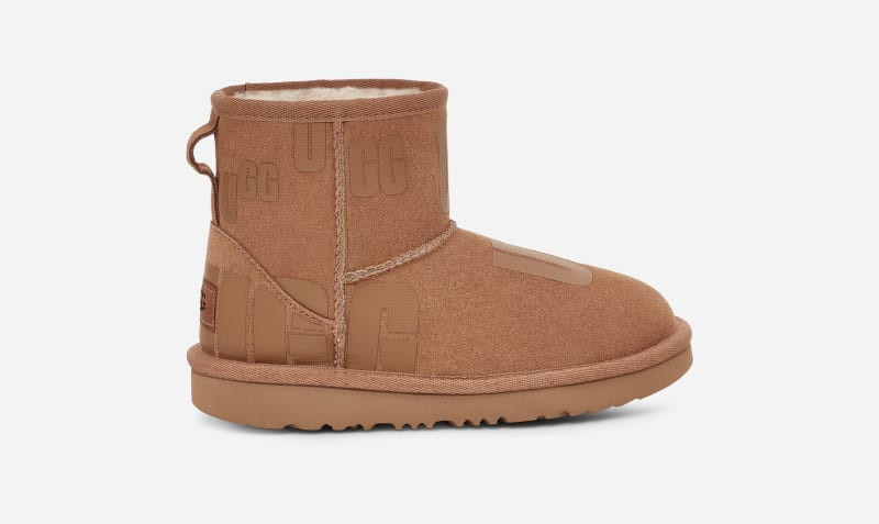 UGG Kids' Classic Mini Scatter Graphic Suede Classic Boots in Chestnut, Size 3 | UGG (US)