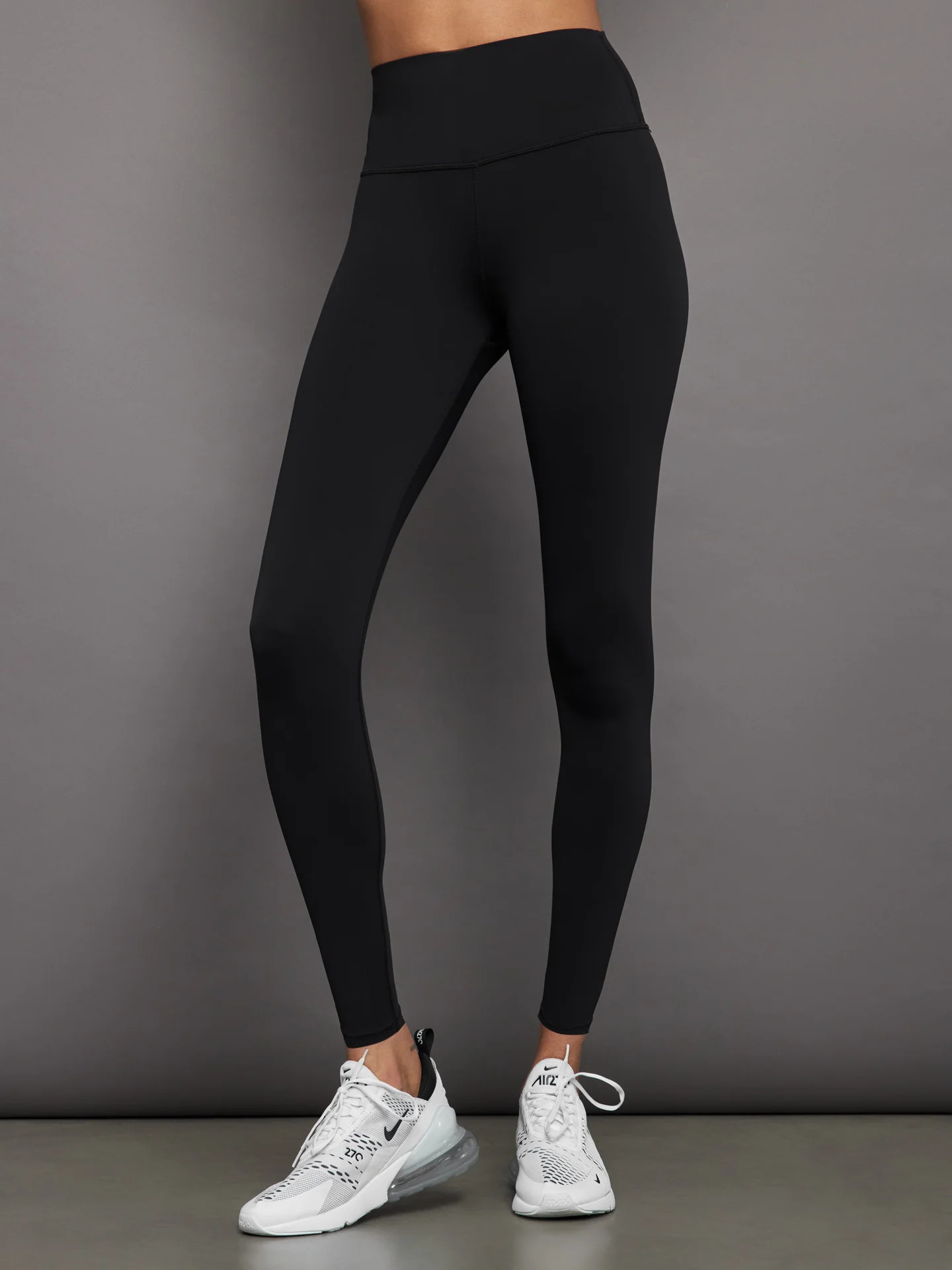 High Rise Full-Length Legging in Diamond Compression - Black | Carbon38