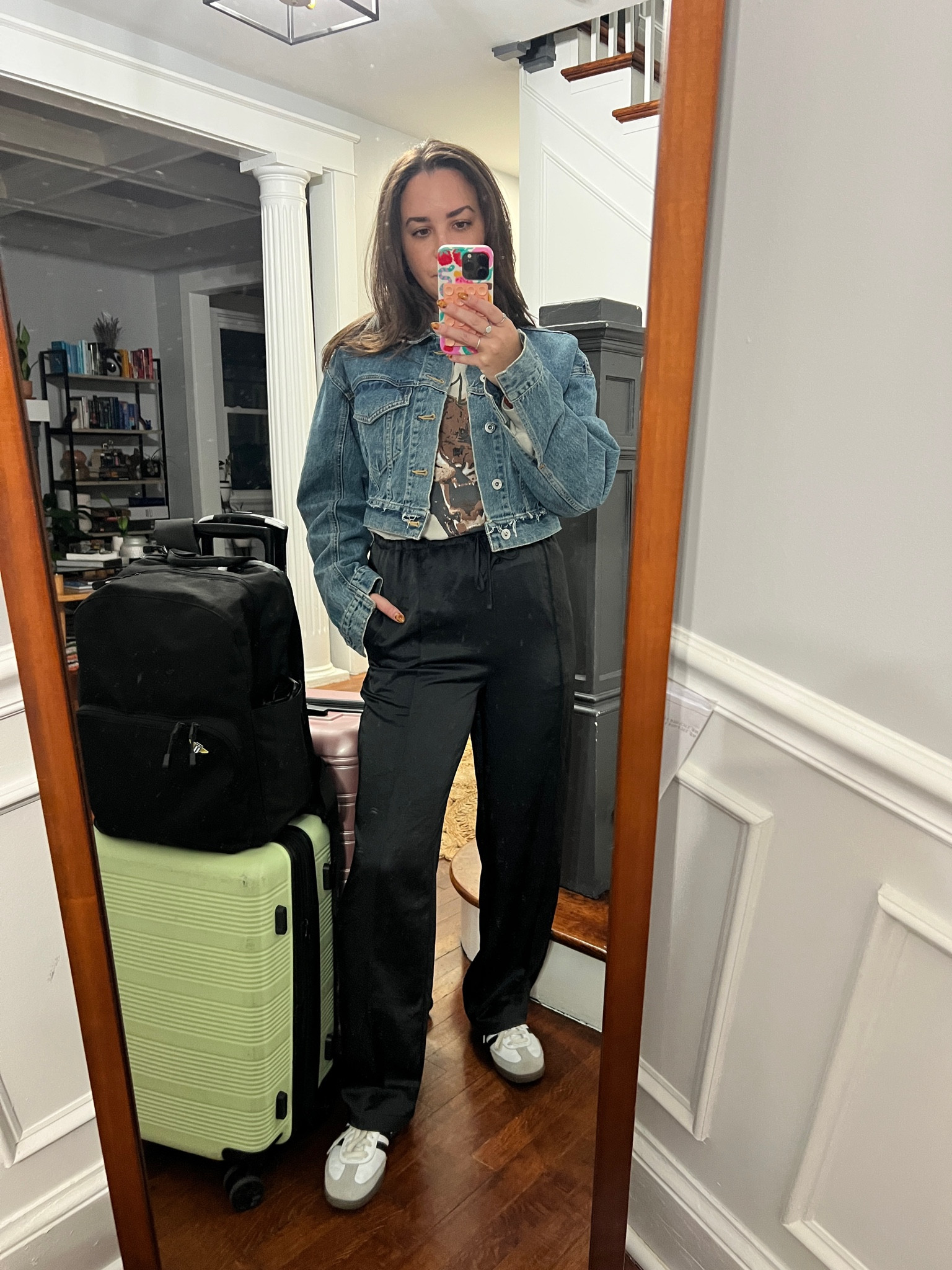 Madewell. Outfit. Travel. Cropped denim. Black pants. 

#LTKFindsUnder100 #LTKxMadewell #LTKTravel