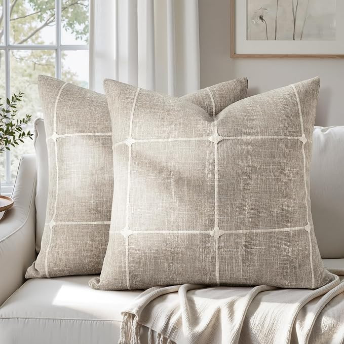 HOMEIDEAS Decorative Plaid Throw Pillow Covers 18x18 Set of 2 | Amazon (US)