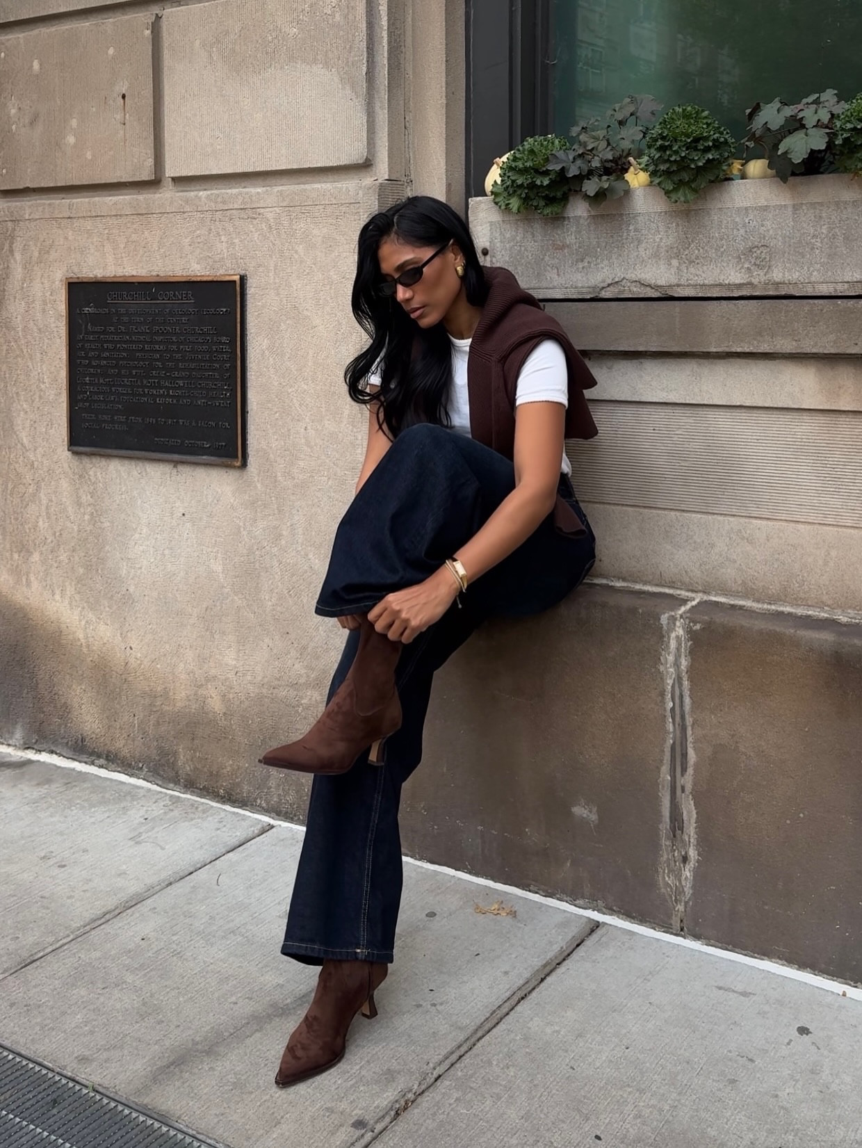 No hay outfit que unas buenas botas no puedan elevar🤎 @dolcevita #dolcevita