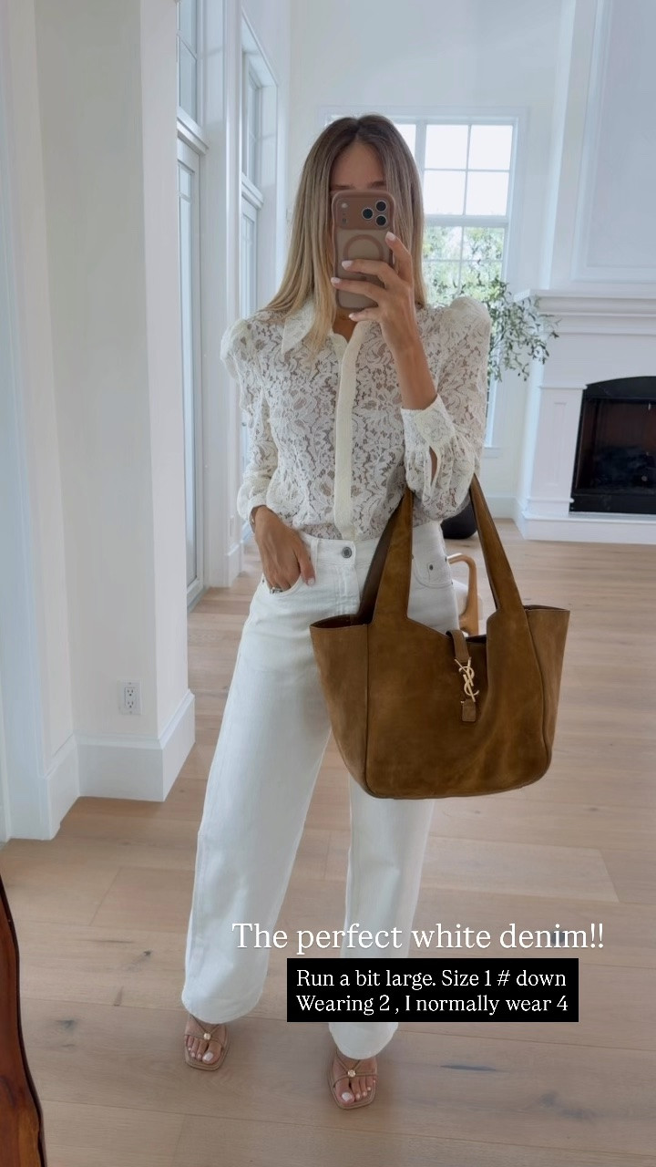 The perfect white denim!!
Run a bit large. Size 1 # down Wearing 2, 1 normally wear 4

#LTKU #LTKootd #LTKOver40