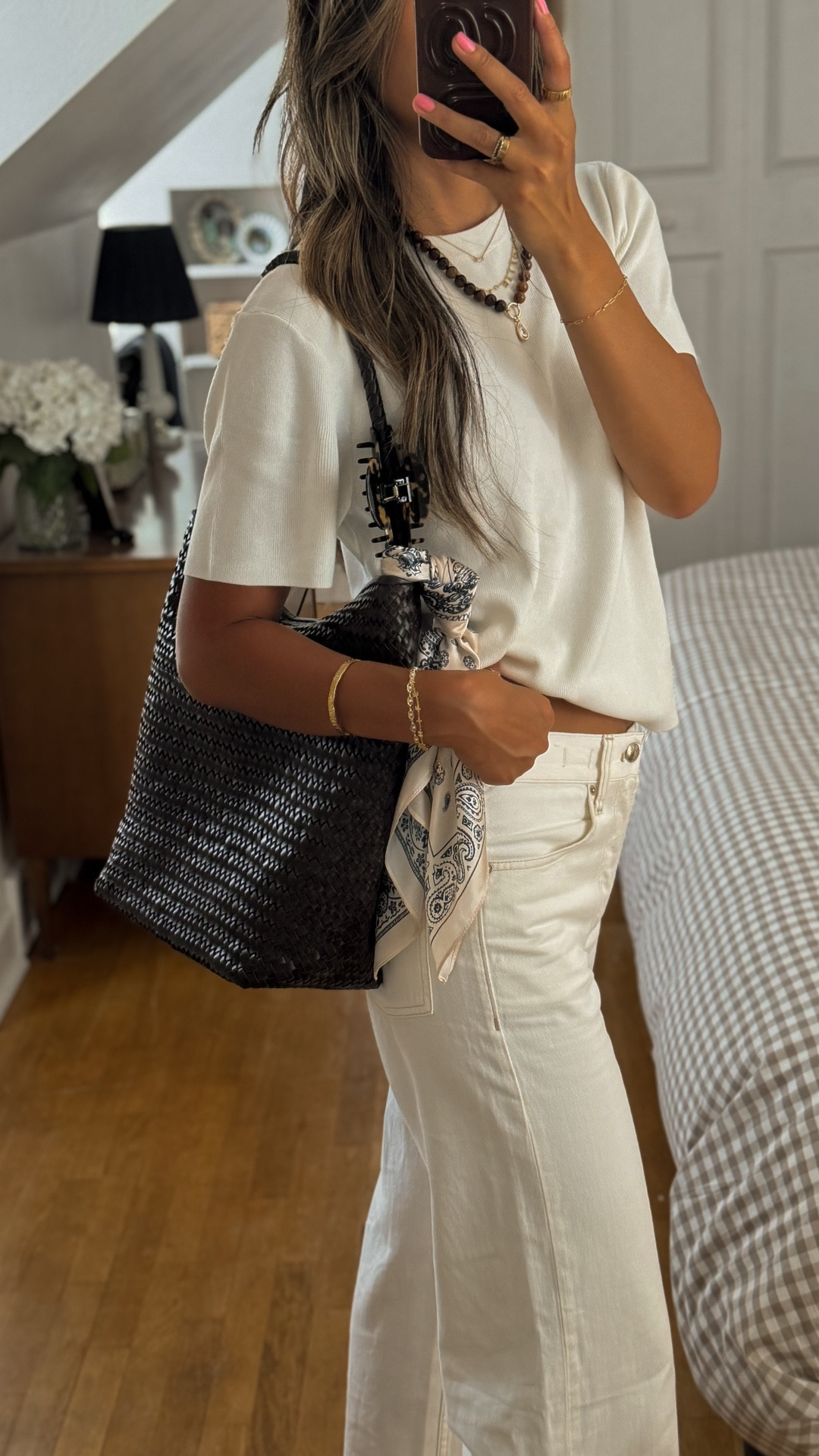 Simple, monochrome, and still put together! #momstyle #styleinspo #casualstyle @stevemadden-us @Madewell 

#LTKootd #LTKgrwm #LTKmomlife