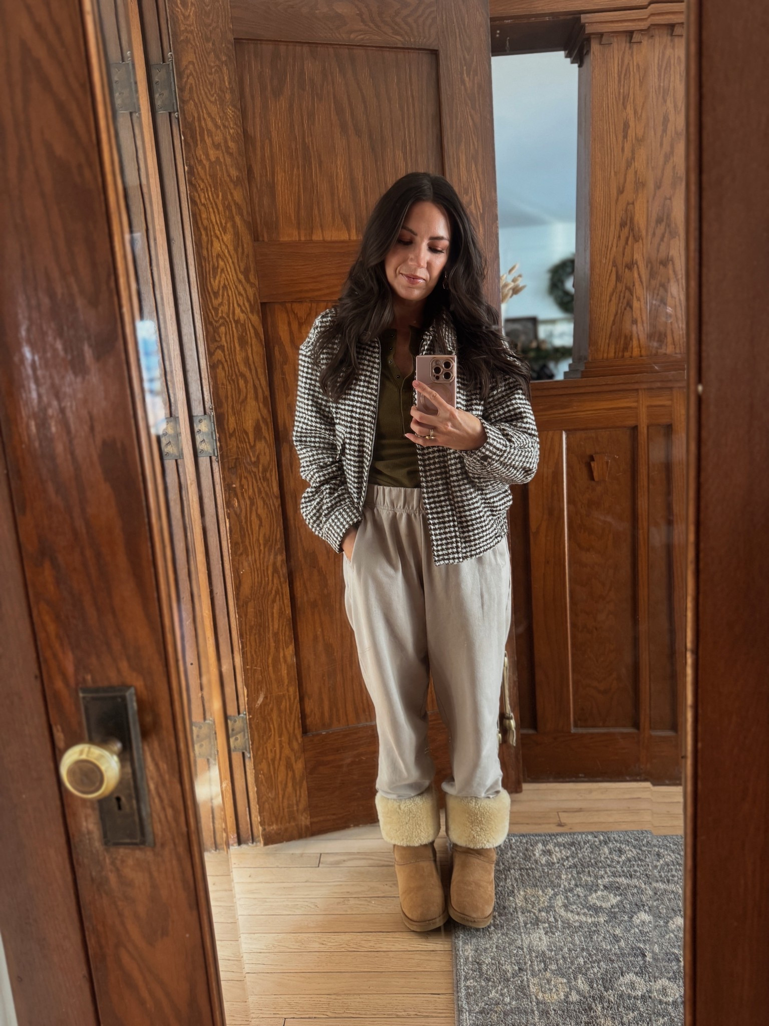 Business up top….leisure down below 😂 my work from home outfit this morning 😝

#LTKdayinmylife #LTKootd #LTKmomlife