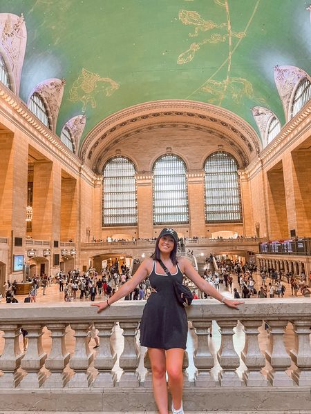 📍Grand Central Station, NYC

Dress is from Abercrombie, the exact one is not available but I linked an almost identical one!!

#LTKtravel