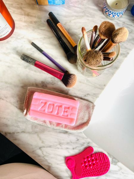 Zote soap made cleaning my makeup brushes a breeze! 
This was a great gift from a Favorite Things Party I attended this year. 



#LTKbeauty #LTKHoliday #LTKGiftGuide