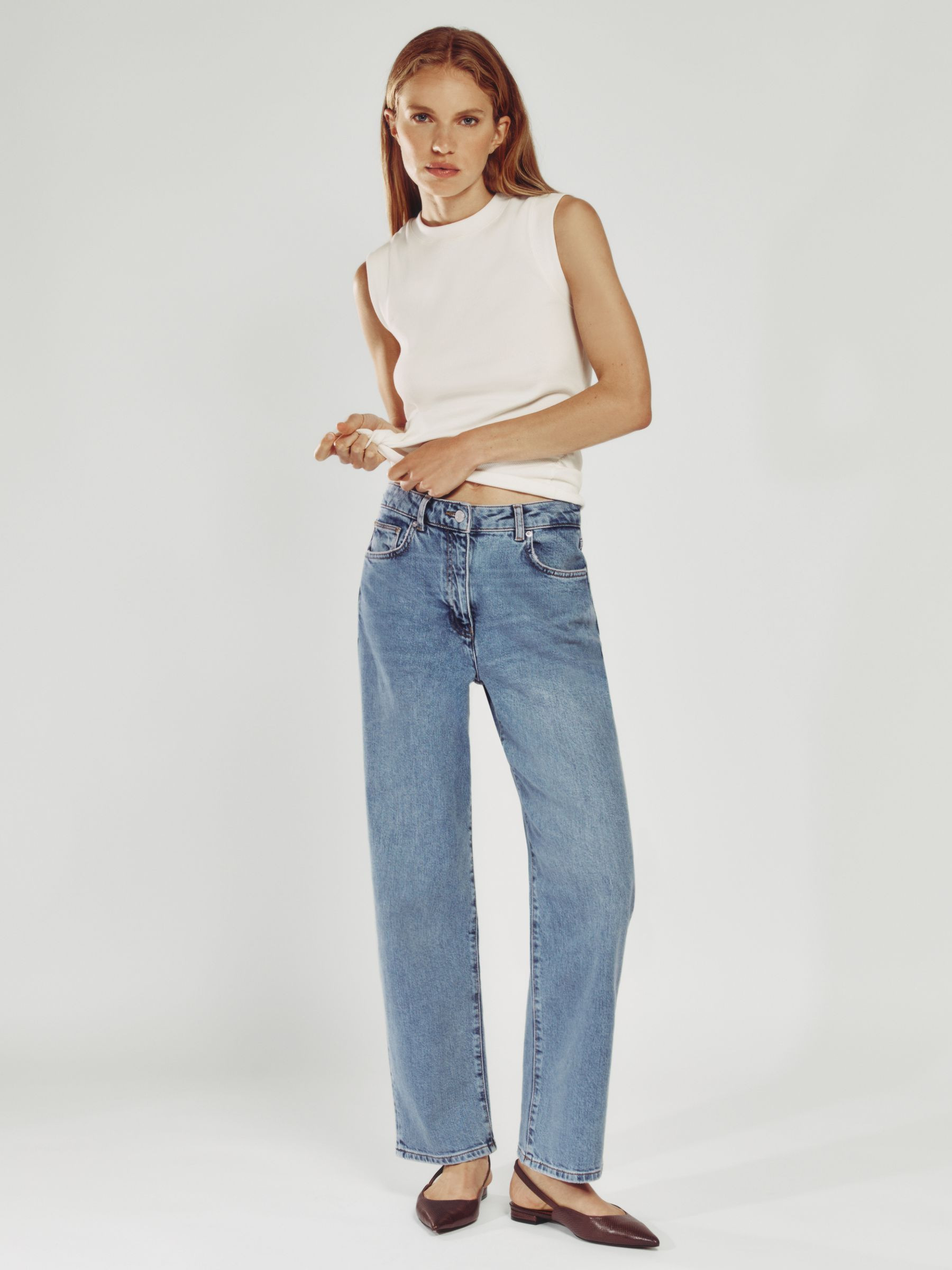 Reiss Mid-Rise Straight-Leg Jeans in Light Blue - REISS | Reiss UK