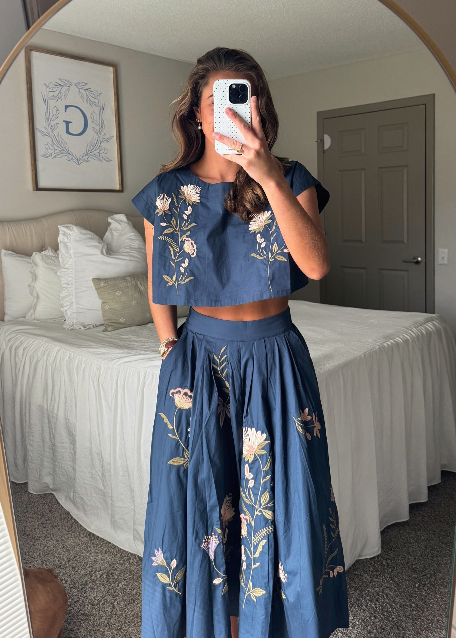 Obsessed with this one🤭

#LTKCyberWeek #LTKHoliday #LTKootd