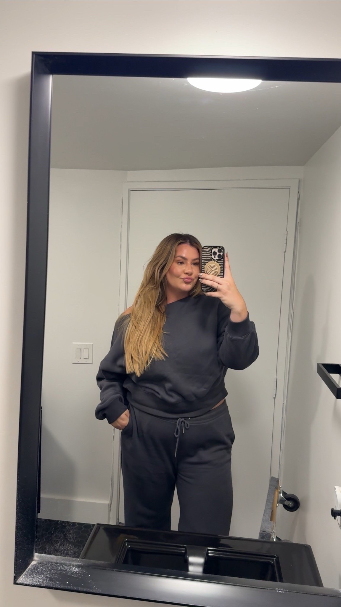 Buy One, Get One 50% Off Everything at Abercrombie 👀

This top is no longer available in gray but there are so many cute colors available! 

wearing an xl in both!!

#LTKMidsize #LTKSaleAlert