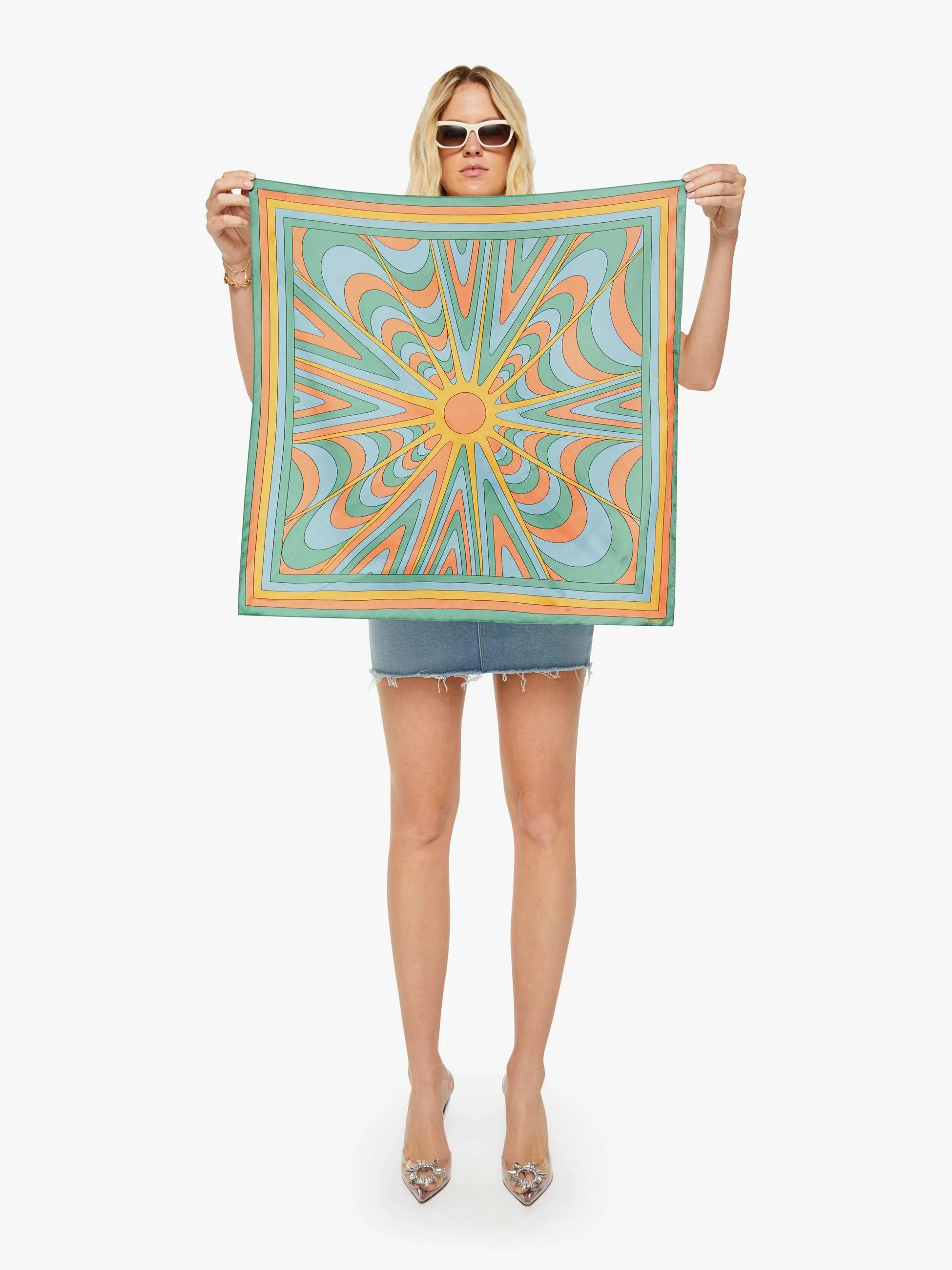 The Scarf It Down - Sun Baked | Mother Denim