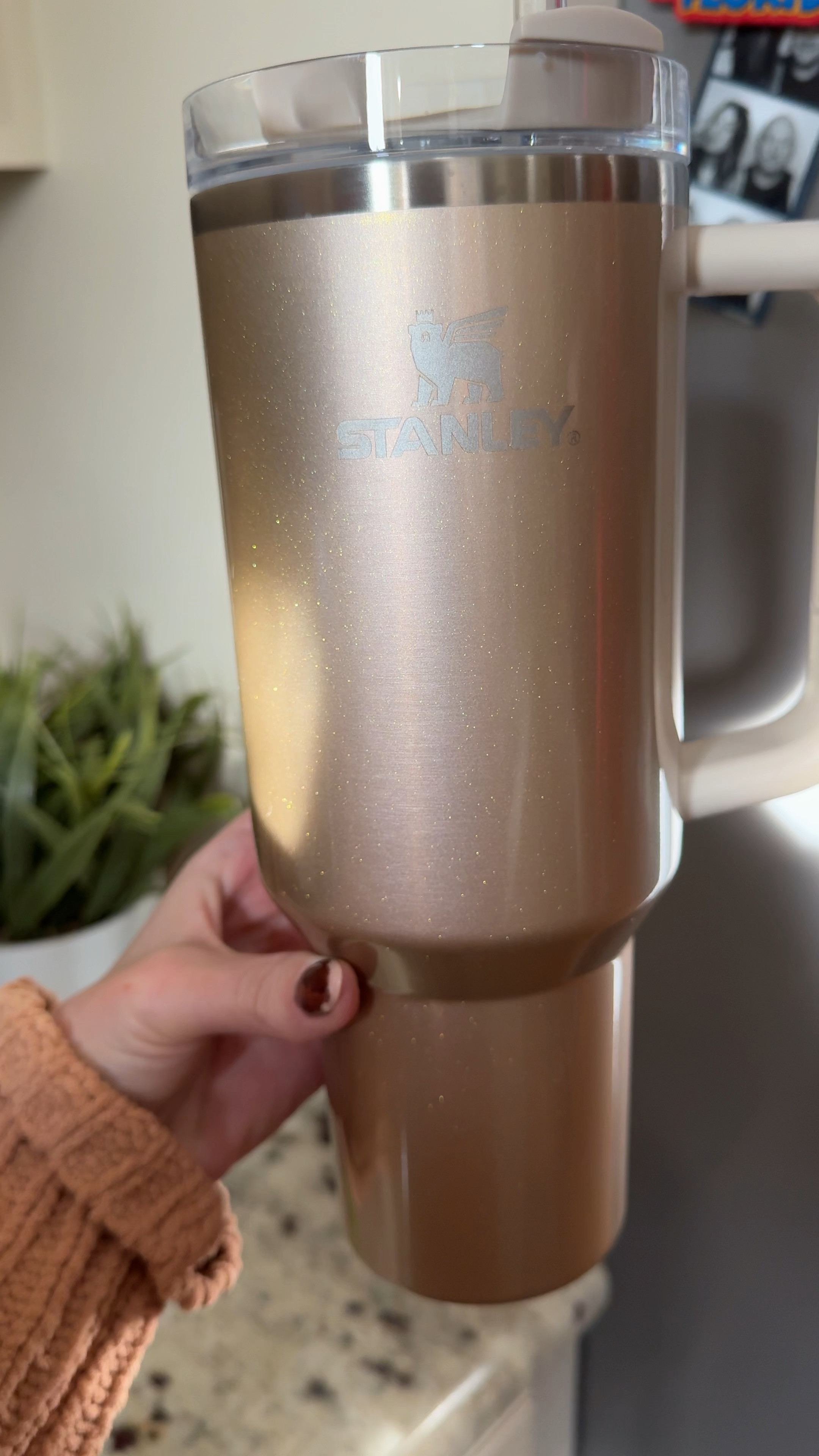 A must have for the holiday season in color honey talks 

#LTKHome #LTKHoliday #LTKSeasonal