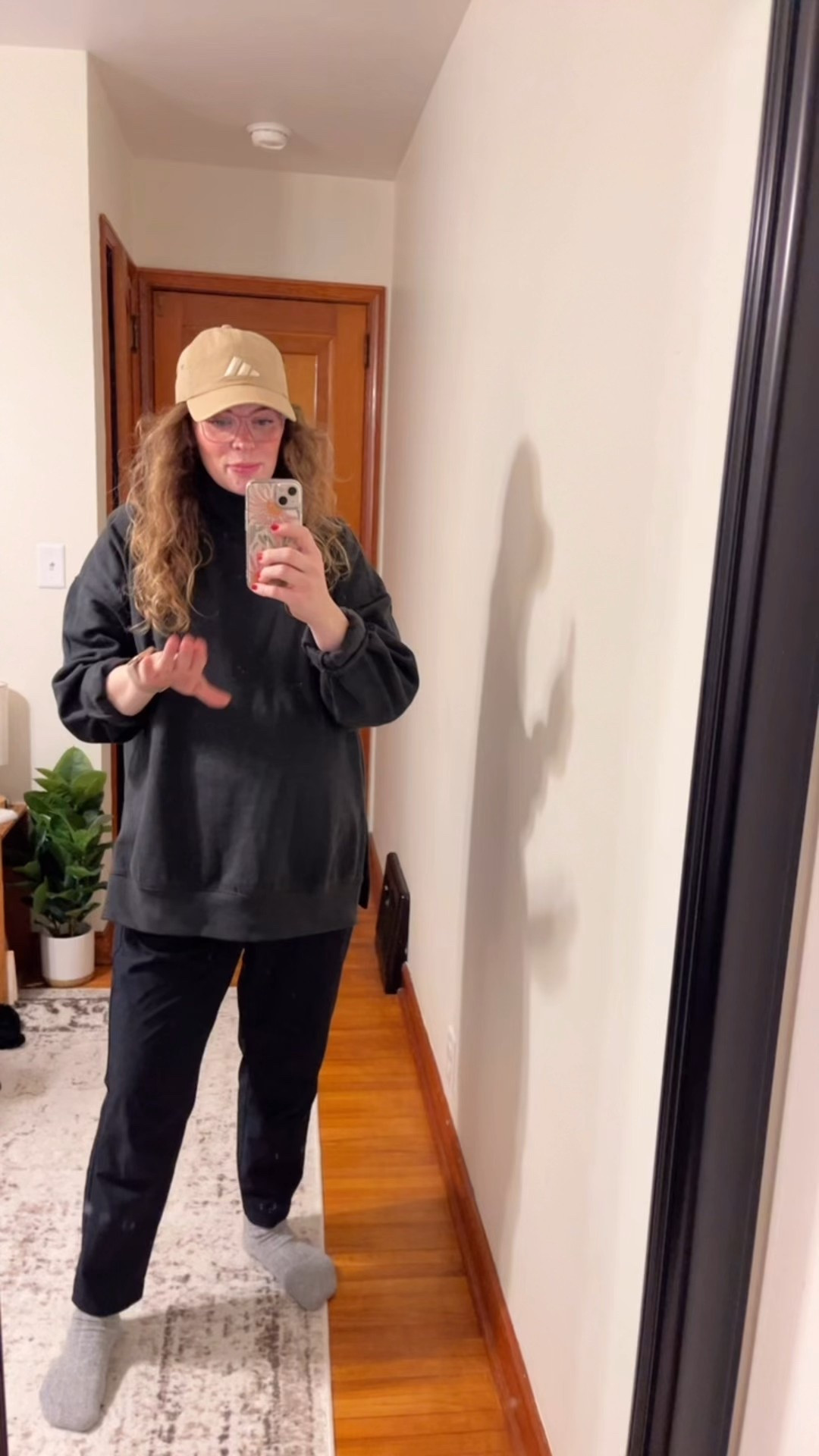 This mock neck 😍😍😍 size large and I am in LOVE!!!!! 