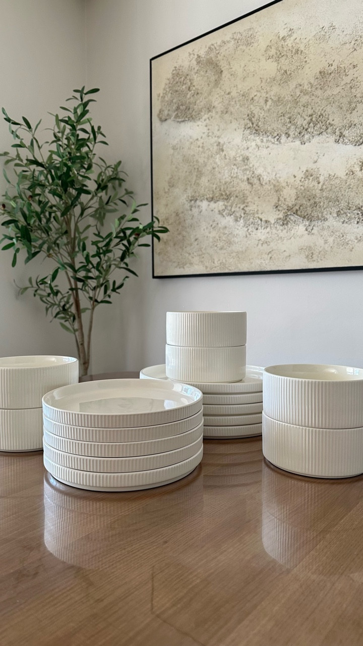 The perfect mix of modern sleek design and everyday function! A must have dinner set✨ @Wayfair 

home essential, dinnerware set, home must have, home find, fluted bowls and plates, neutral home style 

#wayfair #wayfaircreator #dinnerwareset #homeessential #ad