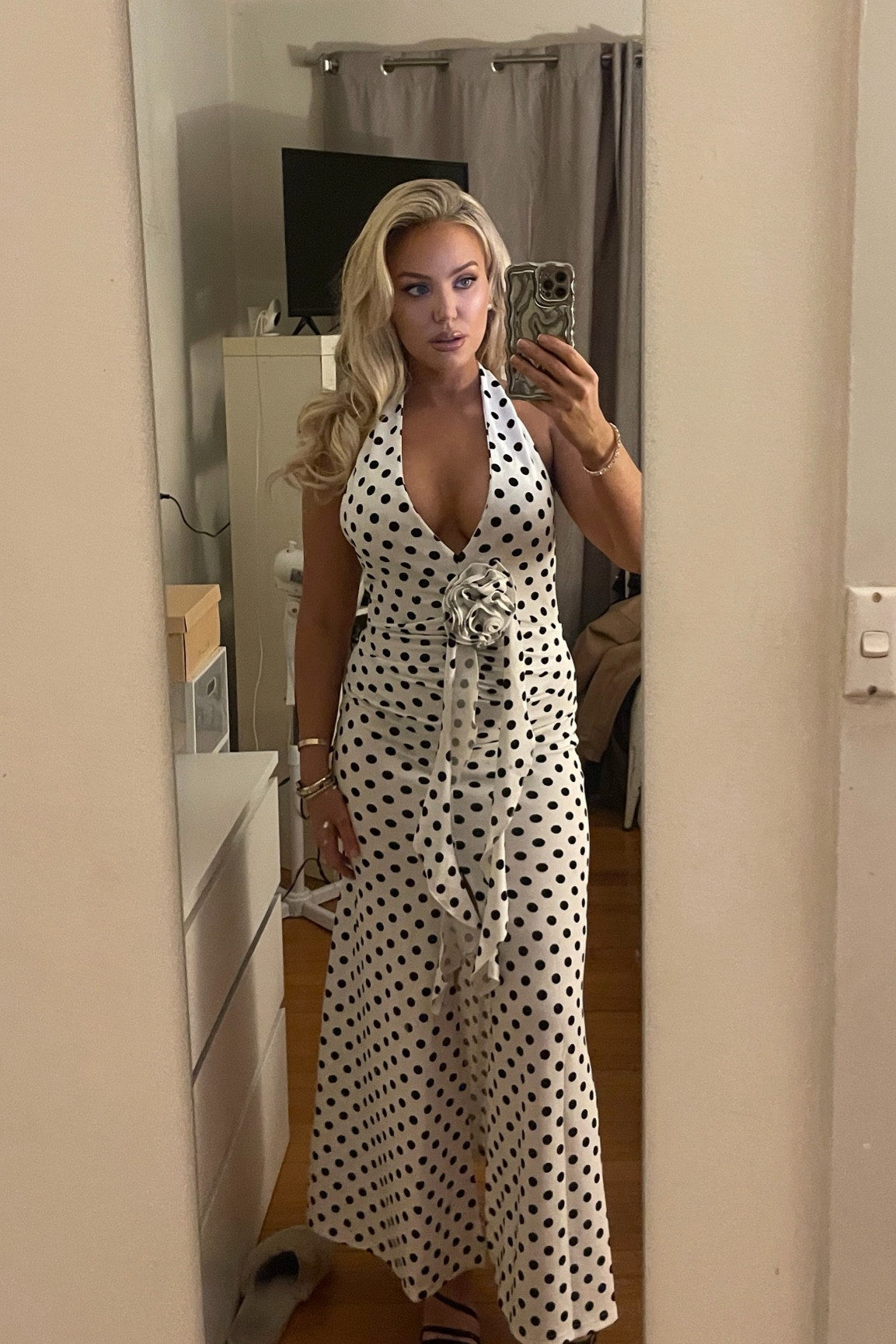 Polka dot maxi dress perfect for the races 

#LTKpartywear #LTKstyletip #LTKaustralia