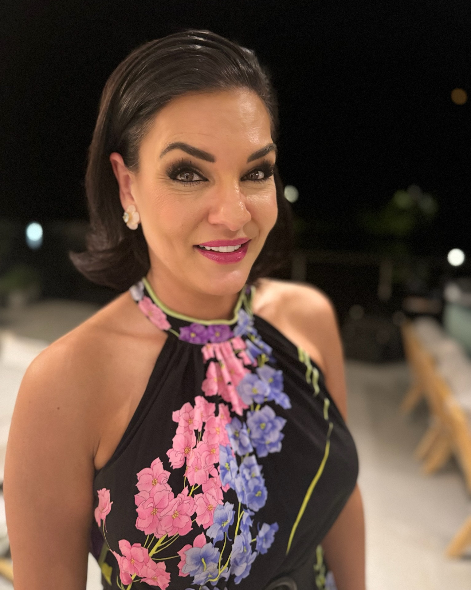 Meeting Margot McKinney at @bergdorfs yesterday reminded me just how much I love statement jewellery - but you can make a statement on a budget too. These beautiful @byjimenaalejandra Floral Studs are one of my favourites and if you comment SHOP I’ll send you all of my fave affordable picks ❤️

#LTKstyletip #LTKaustralia #LTKsale