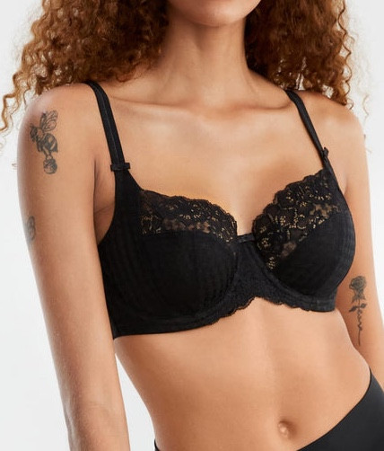 The best bra for sweetheart necks, life changing!! 

#LTKFindsUnder100 #LTKStyleTip #LTKFindsUnder50