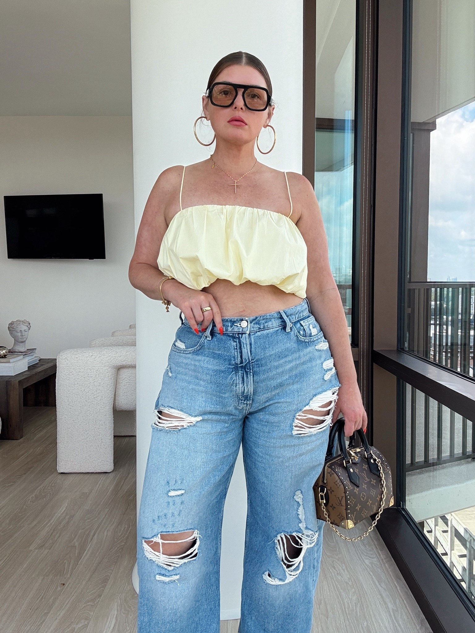 Jeans
Bubble top
Spring outfit 

#LTKActive #LTKootd #LTKSeasonal