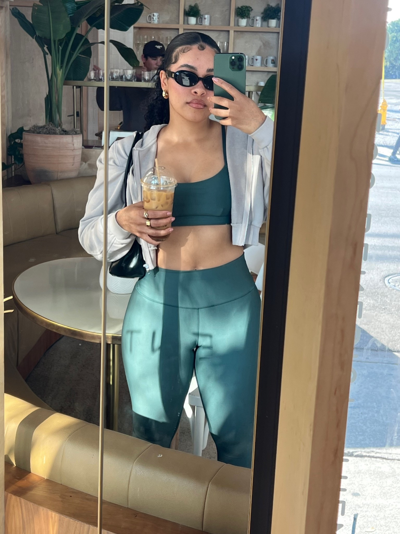 Everting in a medium #alo #alogymset