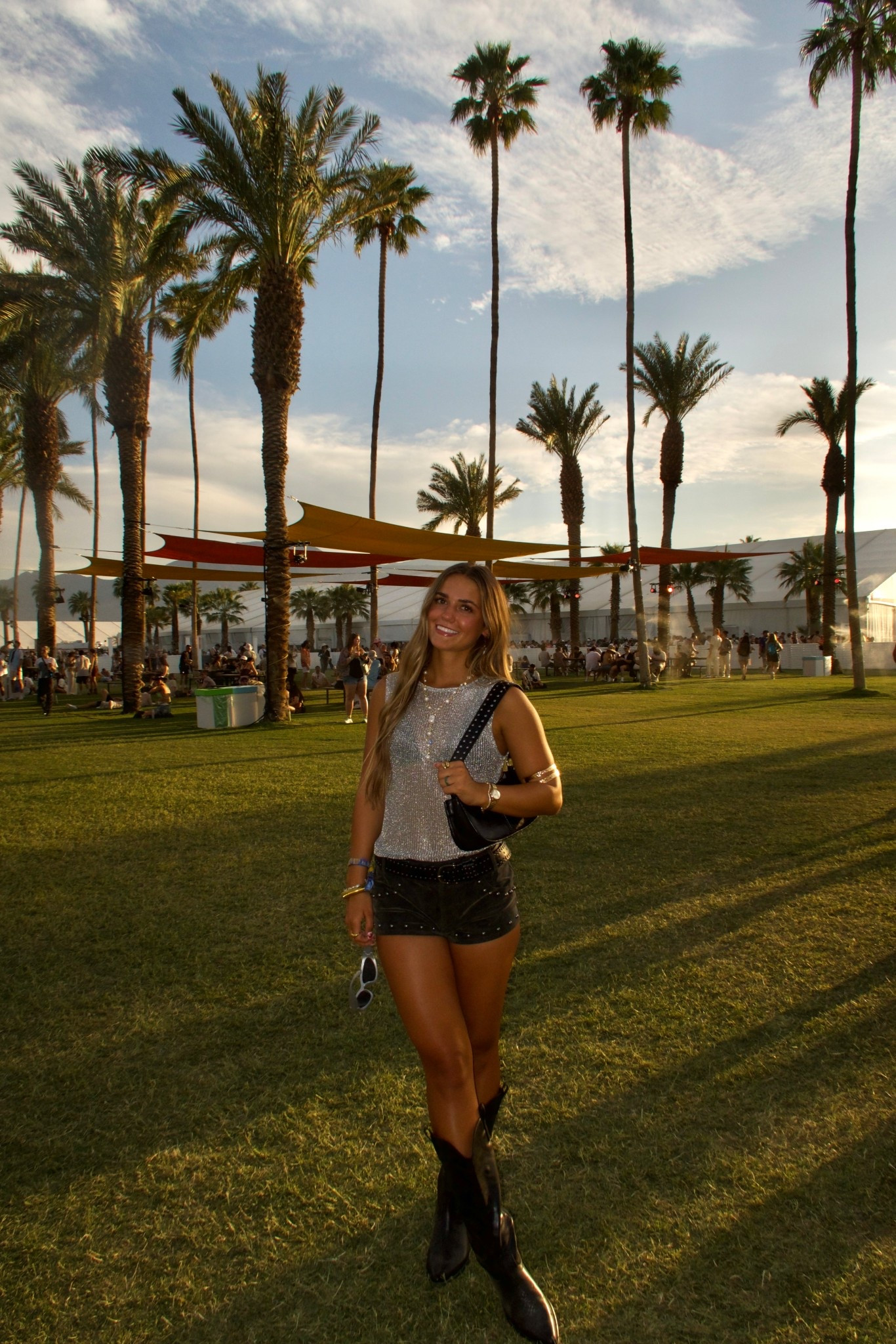 Coachella day 1 fit!! Top size 4 shorts size 2