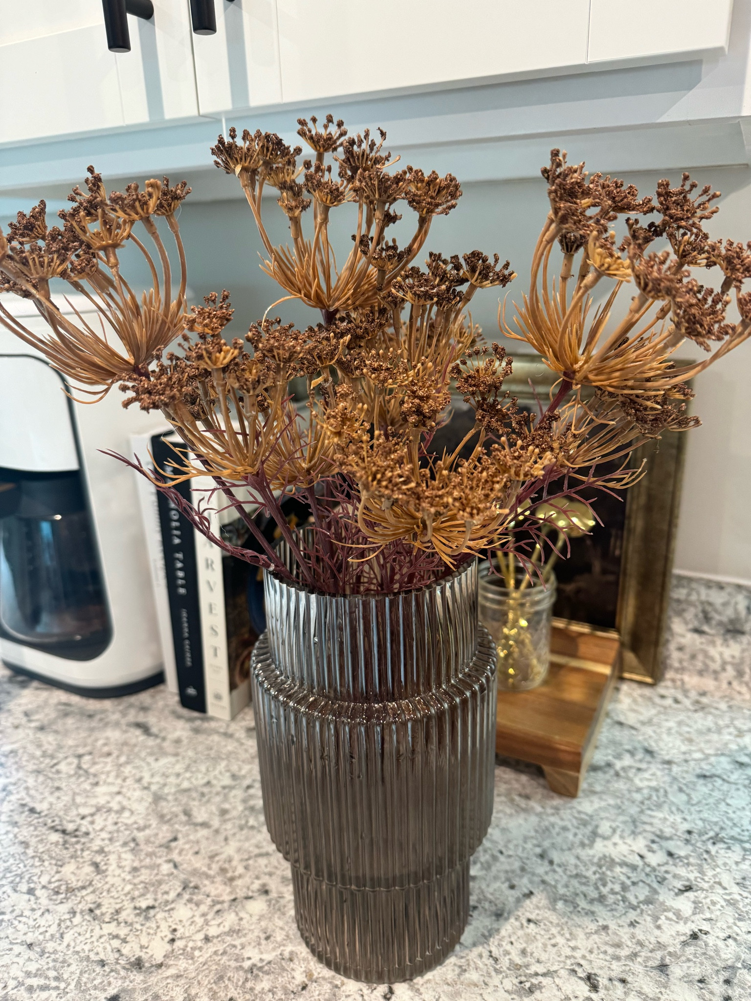 Fall stems from Target! I have three in this vase, and I trimmed the stems. 🍂

#falldecor #fallvibes #targethome #hearthandhand #homedecor #seasonaldecor #fallstems 

#LTKHome #LTKSeasonal