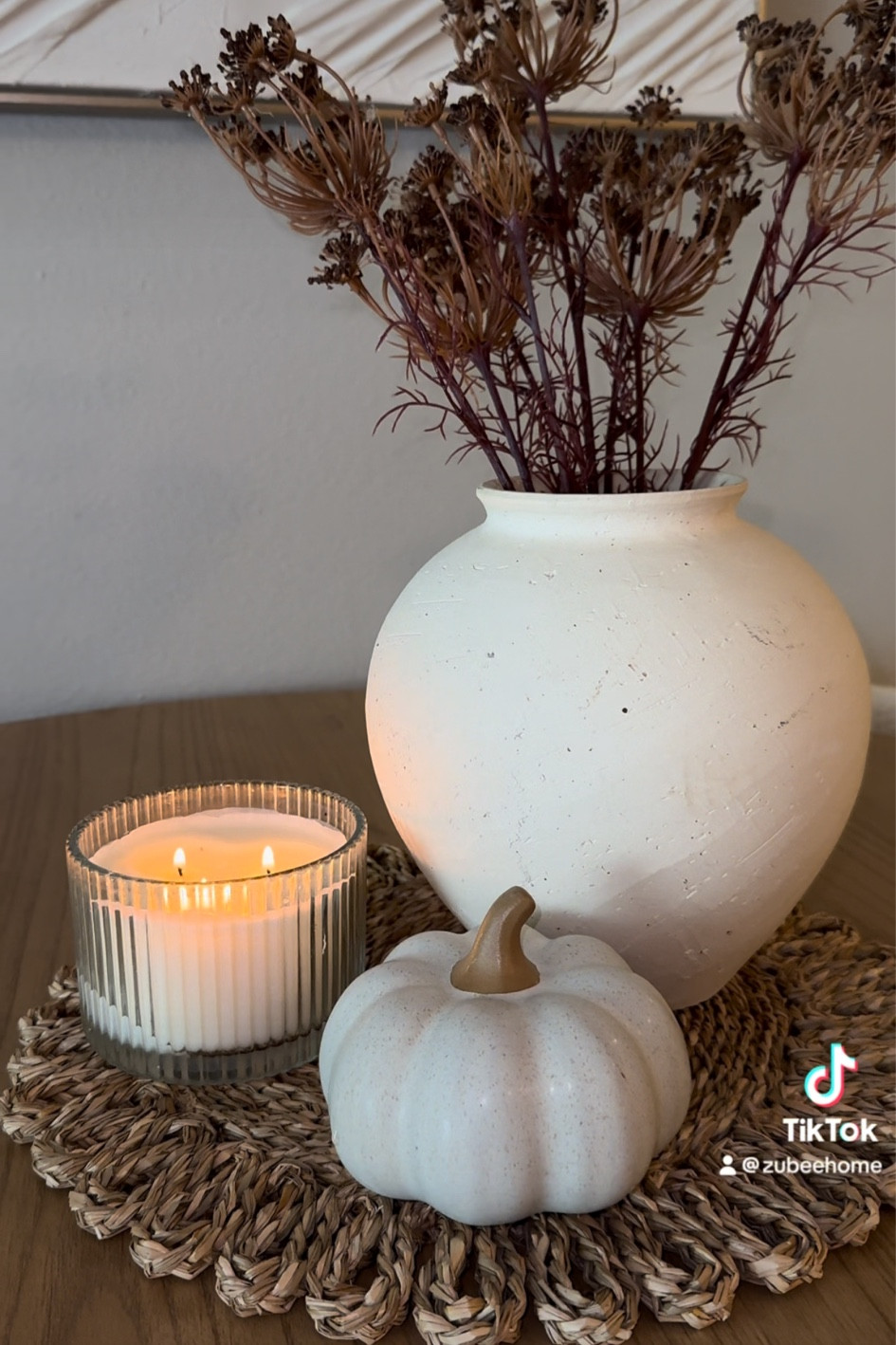 Fall table decor #falldecor #falldecorideas

#LTKHome
