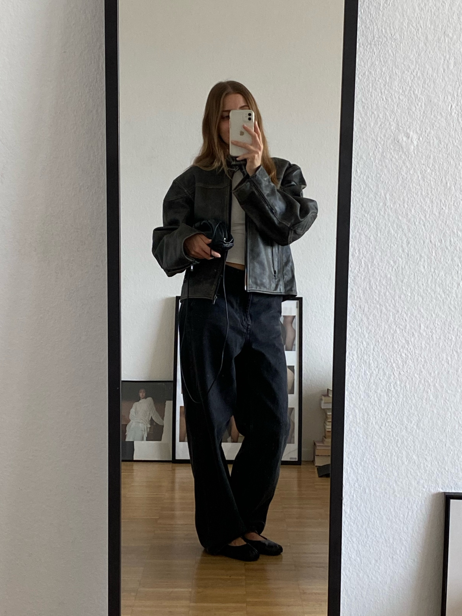 so in love with this leather jacket 🫶🏼