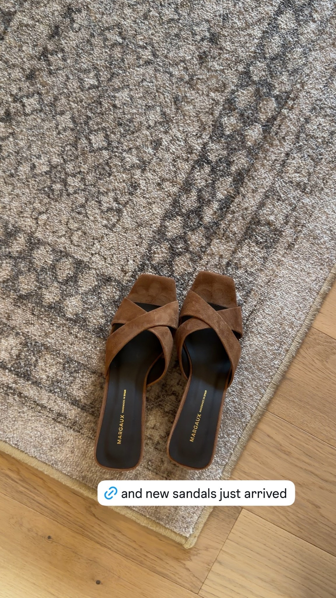 Rug on sale!

#homegoods
#springcleaning
#summersandals
#brownsandal
#summerflats

#LTKSaleAlert #LTKdayinmylife #LTKHome
