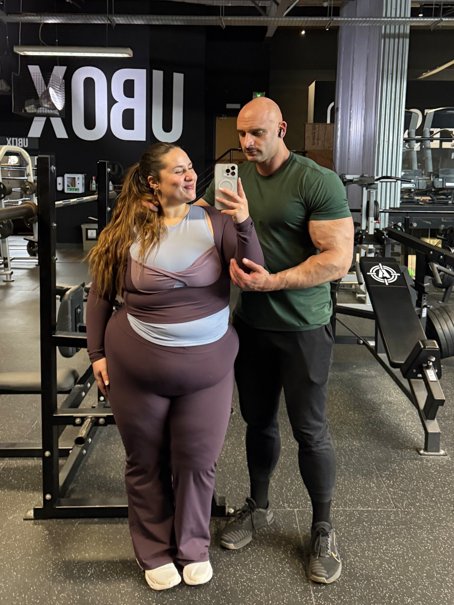 I wear xxl here in colour plum and short length on the legs which is amazing! Layers with a old tala sports top for extra coverage x

#LTKuk #LTKplussize #LTKcurves