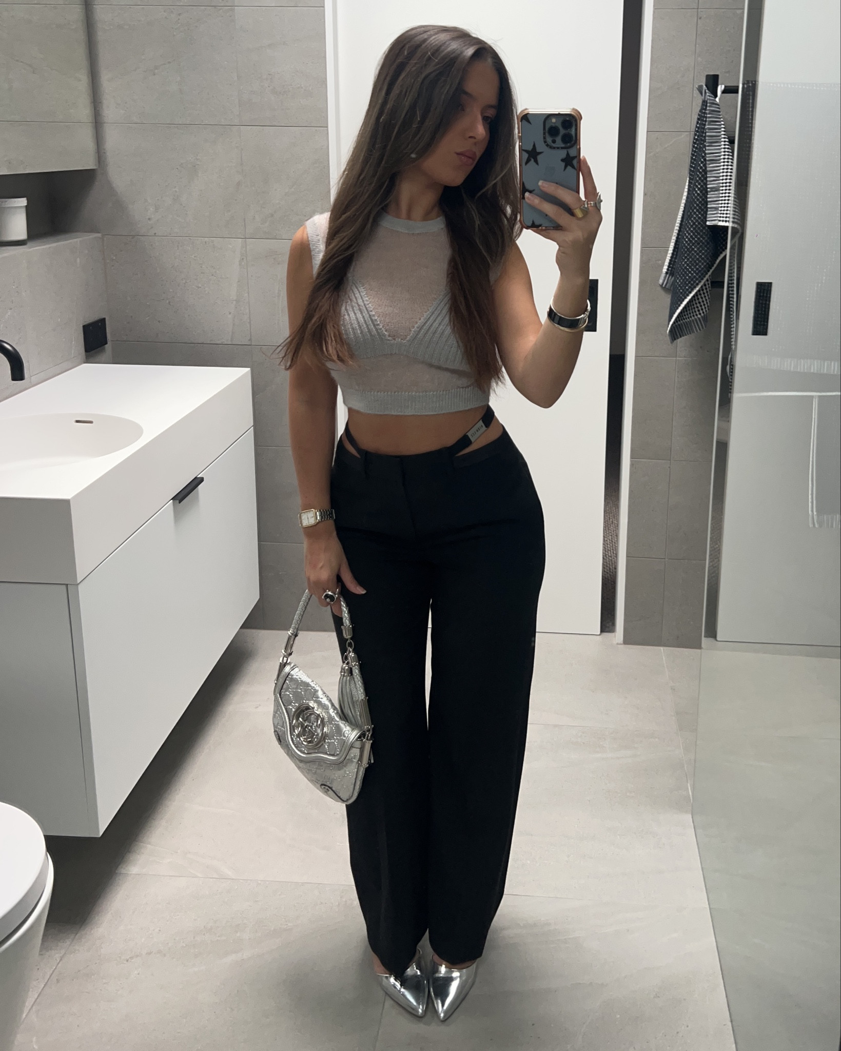 Outfit I wore the other night to dinner in the city xx🩶🪩

#LTKFashionMonth #LTKdatenight #LTKaustralia