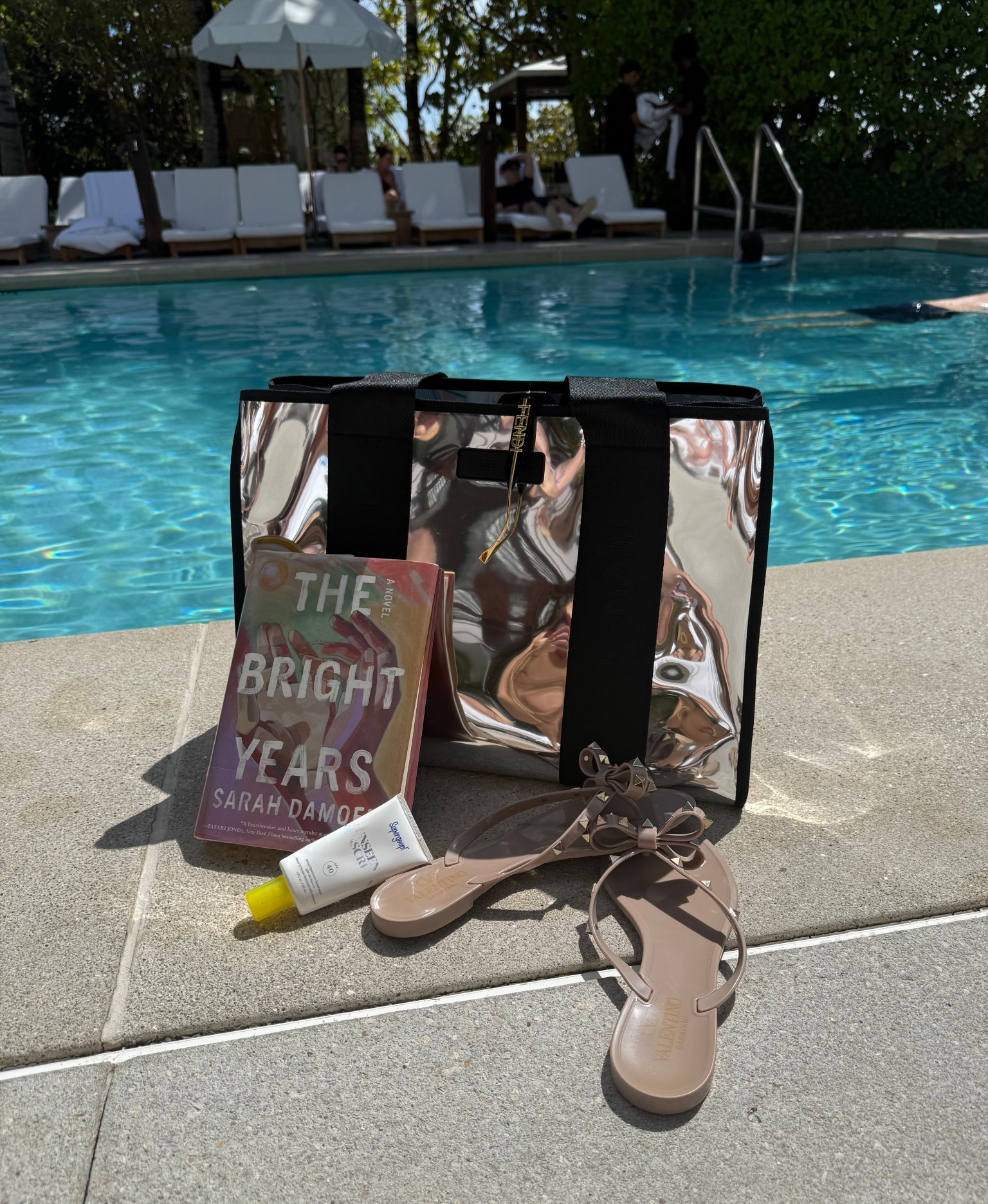 Another day in the sun ☀️ Beach days in Miami call for my favorite oversized tote filled with all the essentials — sunscreen, sunnies, a good book, and a few beauty must-haves. Nothing better than soaking up the sunshine and getting lost in a great read. Everything I’m loving is linked on my LTK. 🏖️📚✨

#LTKStyle
#LTKTravel
#LTKBeach
#LTKVacation
#BeachDayEssentials
#MiamiStyle
#ResortStyle
#BeachBagEssentials
#SunshineStyle
#VacationMode
#WhatImLoving
#InfluencerStyle
#BeachReads
#SunKissedStyle

#LTKdayinmylife #LTKU #LTKSwim