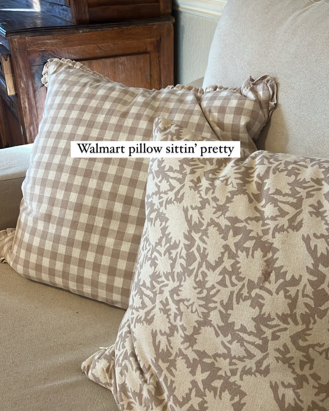 Budget pillow covers , Walmart finds, Amazon finds , budget home decor 