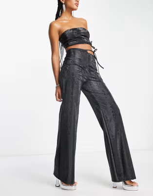 ASOS DESIGN snake bandeau top in black | ASOS (Global)