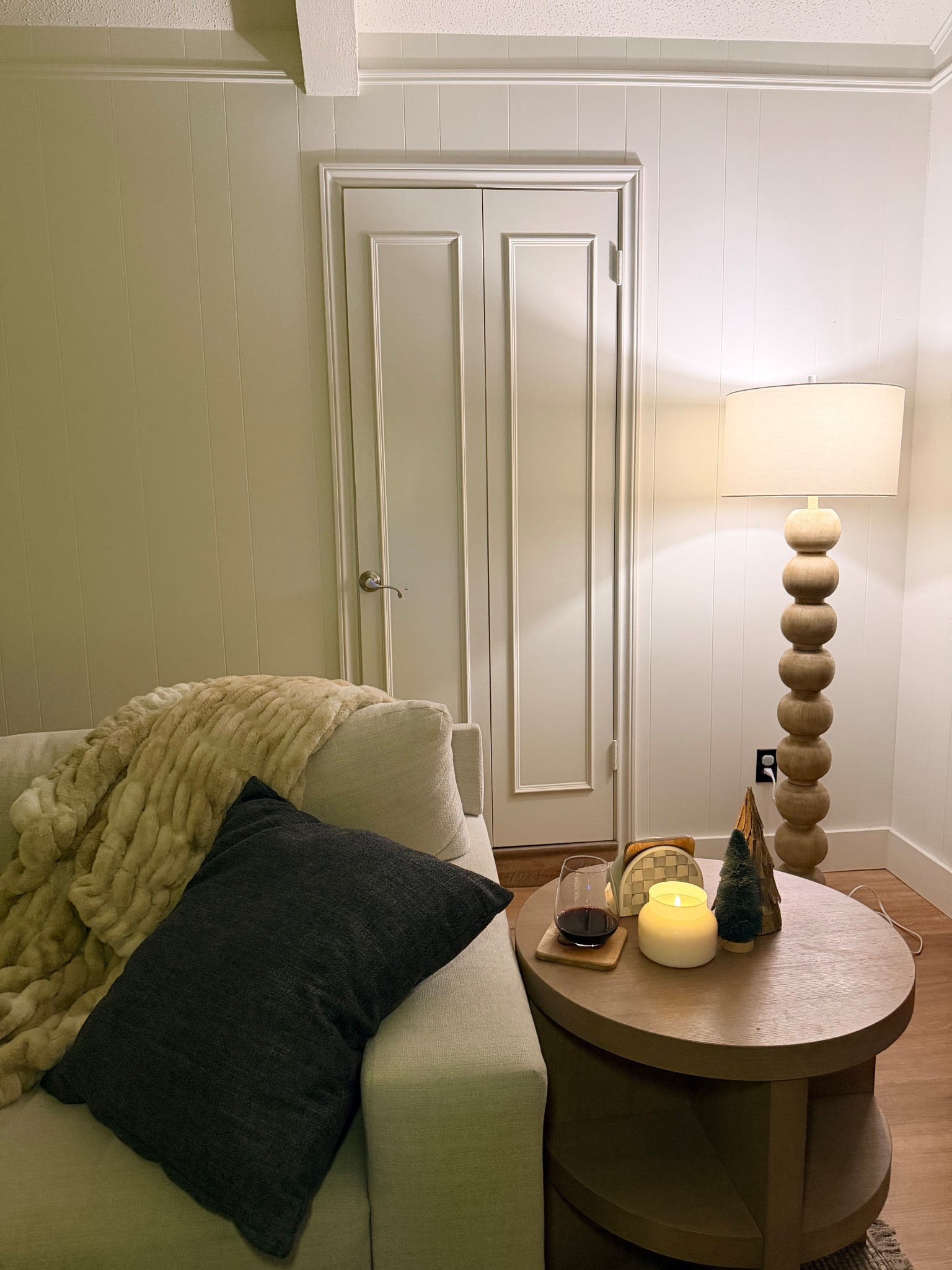 This room 🤝🏼 Cozy vibes #ad #wayfairpartner #wintheseason #wayfair @wayfair