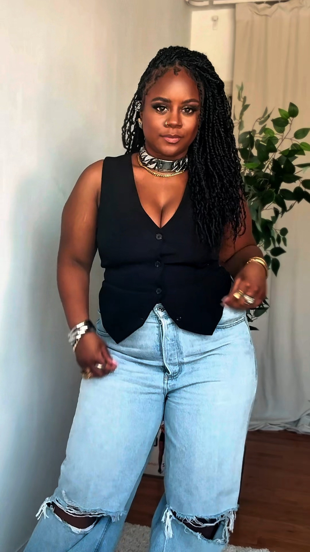 I’m in #love with #vests for spring; well for all #seasonal transitions. This is how I would #wear my Vests for #Spring

#LTKMidsize #LTKStyleTip #LTKWorkwear