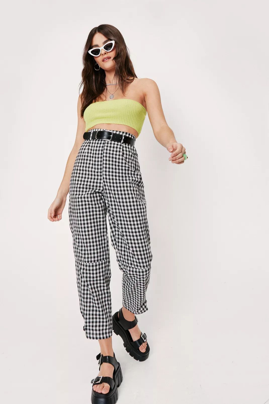 Gingham Print Straight Leg Cropped Trousers | Nasty Gal (US)