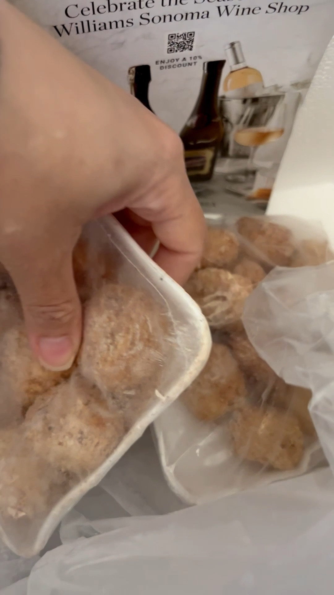 Unbox my Assorted Arancini Bites! I think I’m going to make an Arancini board with these for New Year’s Eve.

The delivery and packaging was great. Nice and frozen!

#LTKHoliday #LTKFindsUnder50 #LTKfoodie