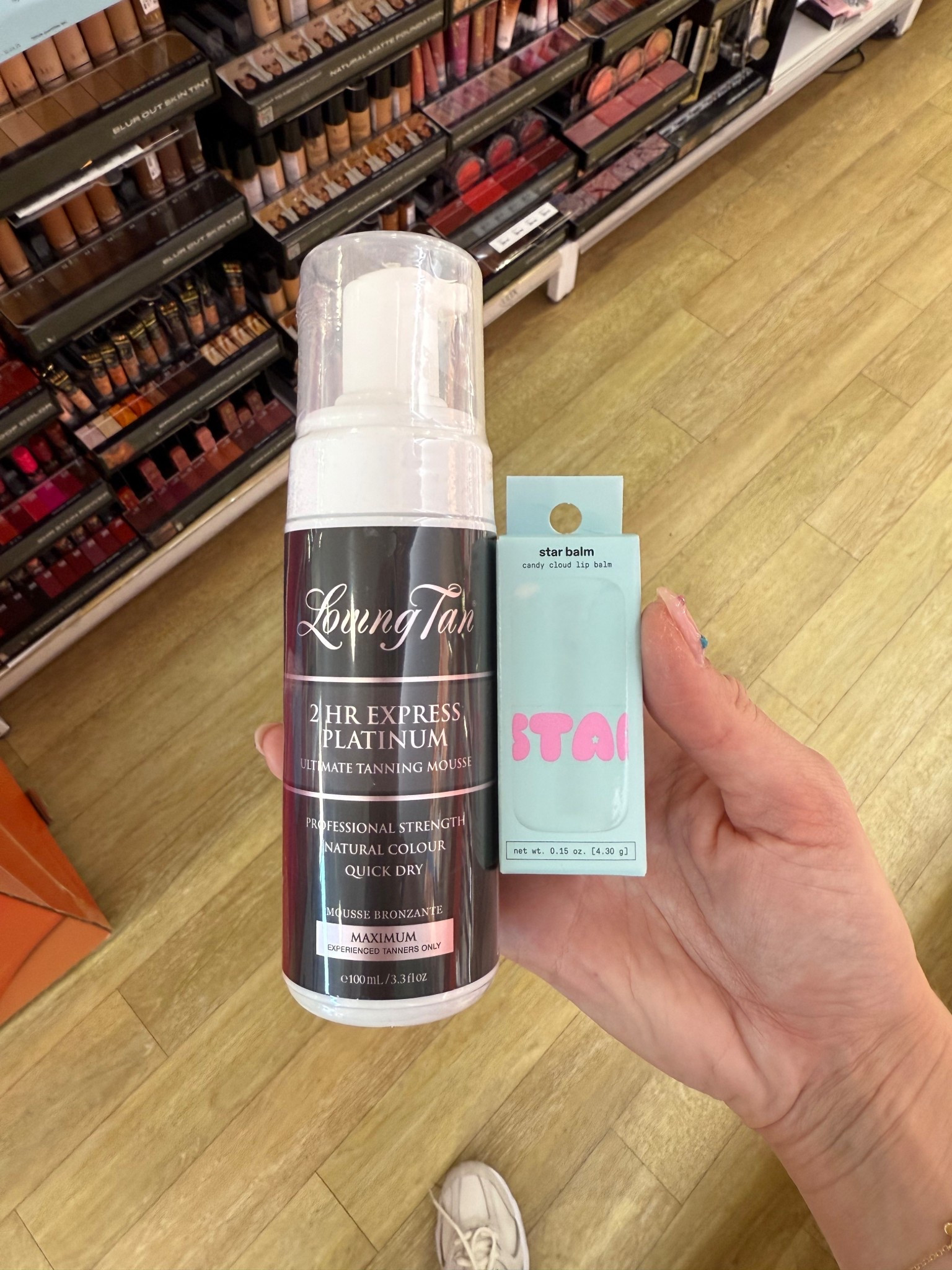 The key to my confidence is this self tanner and chapstick 