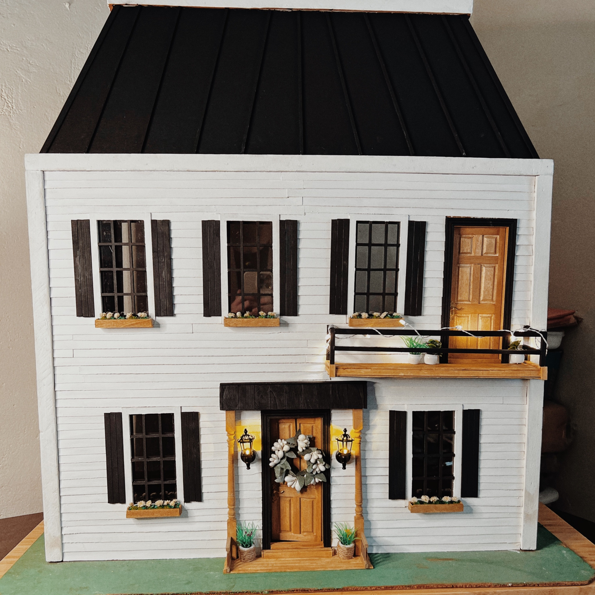 Exterior 🫶🏻 still has some work to be done but I love how it came out!

#LTKhome #LTKFind #LTKunder50