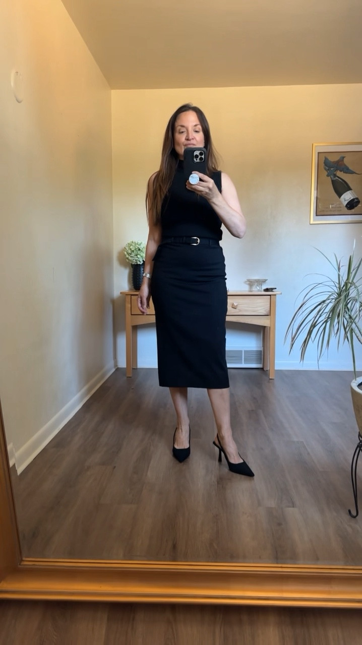 🎬 I absolutely love this outfit! Perfectly versatile. The skirt is so comfortable with a really nice stretch of a rayon, nylon, spandex blend. It is more fitted on me than in the stock photo but I love this. This tweed jacket has a great fit and is a classic piece to add to your fall closet. Wear it with jeans, trousers, skirts etc.

Me: Age 52, 5’1”, 118 lbs. I typically wear 0-2, XS-Small. Size 6 shoes. 
This skirt is Petite O and Jacket is Petite 0.

#agelesspetitestyle #petitestyle  #ageless #over50 #over40 #fallfashion #workoutfit #womenssuits #50andfabulous 
#tweedjacket #anntaylor #schutz  #ltkover40 #ltkworkwear #ltkvideo

#LTKVideo #LTKFallSale #LTKOver40