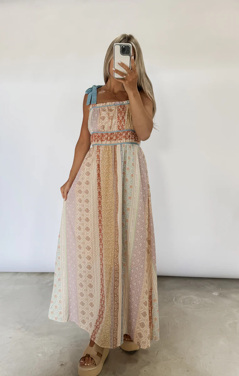 Just Day Dreaming Denim Contrast Ruffle Trim Midi Dress | CK Squared Boutique