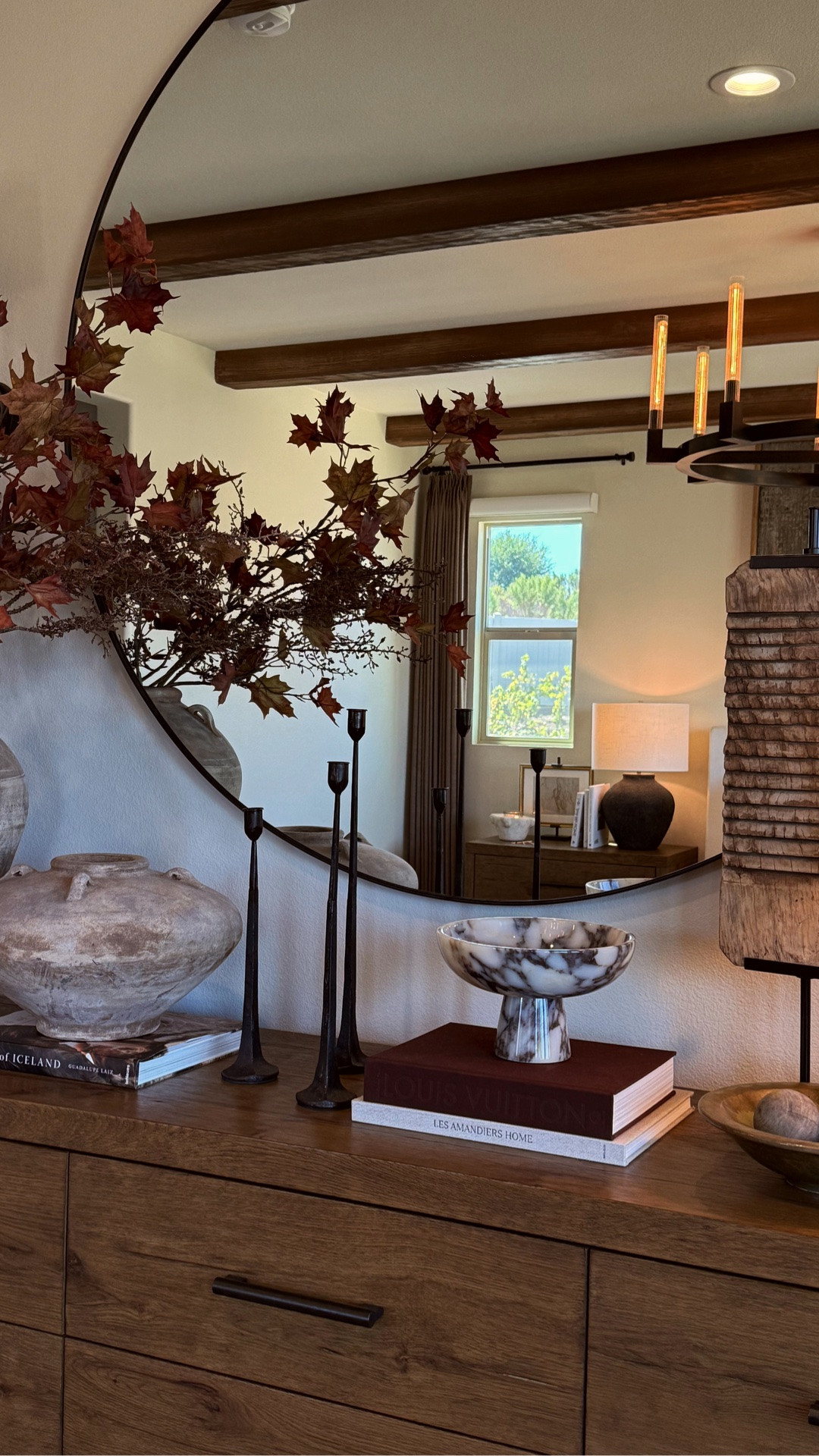 Here's a quick primary bedroom refresh for the fall time. I utilized all things I already owned to make my bedroom cozy for the upcoming months! 🤎
.
NOTE: artwork above my bed has been discontinued. Bed, rug, nightstands and chandelier are all from RH. I linked similar less expensive options.  

 #LTKSeasonal #LTKU #LTKHome